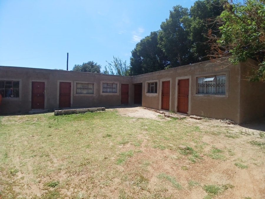 12 Bedroom Property for Sale in Freemanville North West